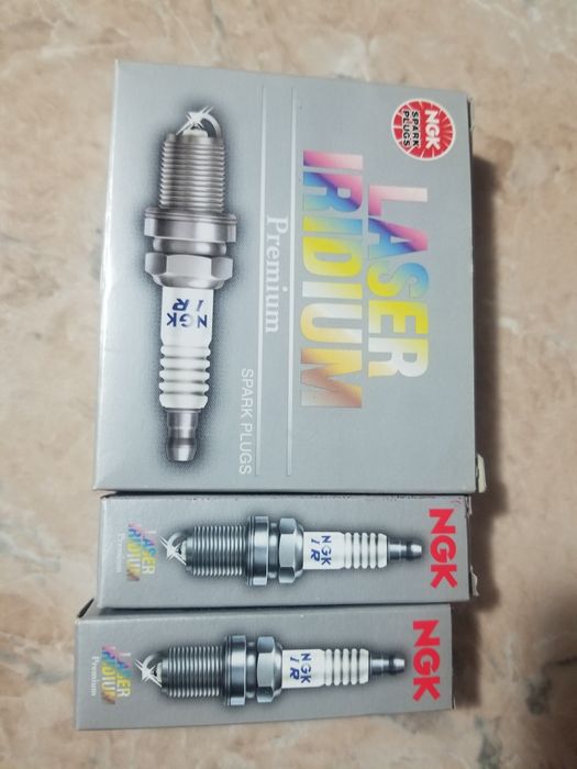 Vand  6 bujii NGK laser iridium premium