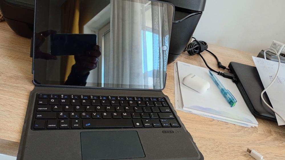 iPad generația 7