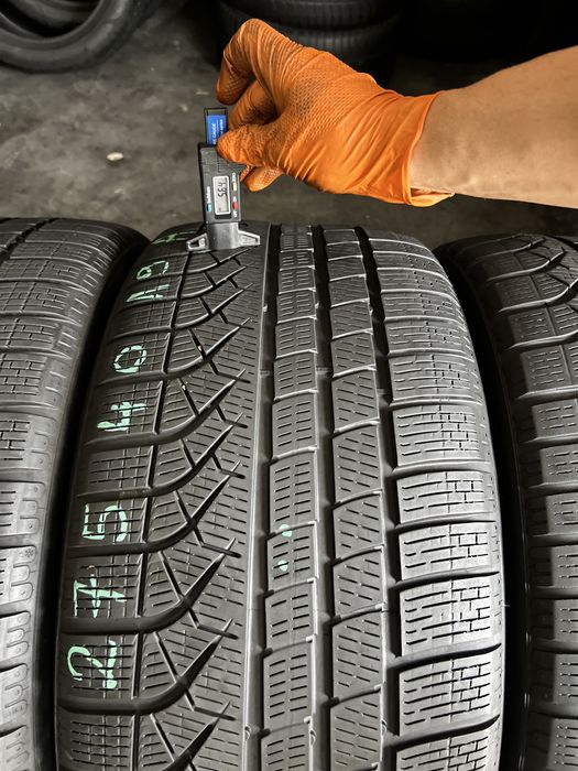 4 anvelope iarna 275/40/19 + 245/45/19 , Pirelli * , DOT  2023/2024 !