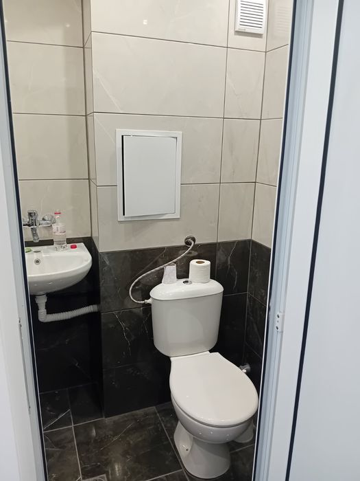 Продава се Едностаен апартамент в Шумен, Тракия - 42 кв.м за 1640 €/кв.м - Снимка #4