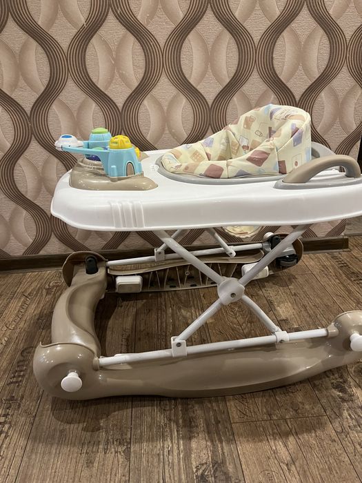 Детска проходилка Chipolino