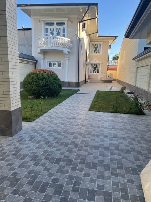 Дом Айзербарджанский центр 5-комнат 2-этажный со всеми удобствами