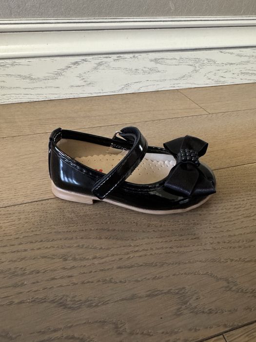 Туфли на девочку