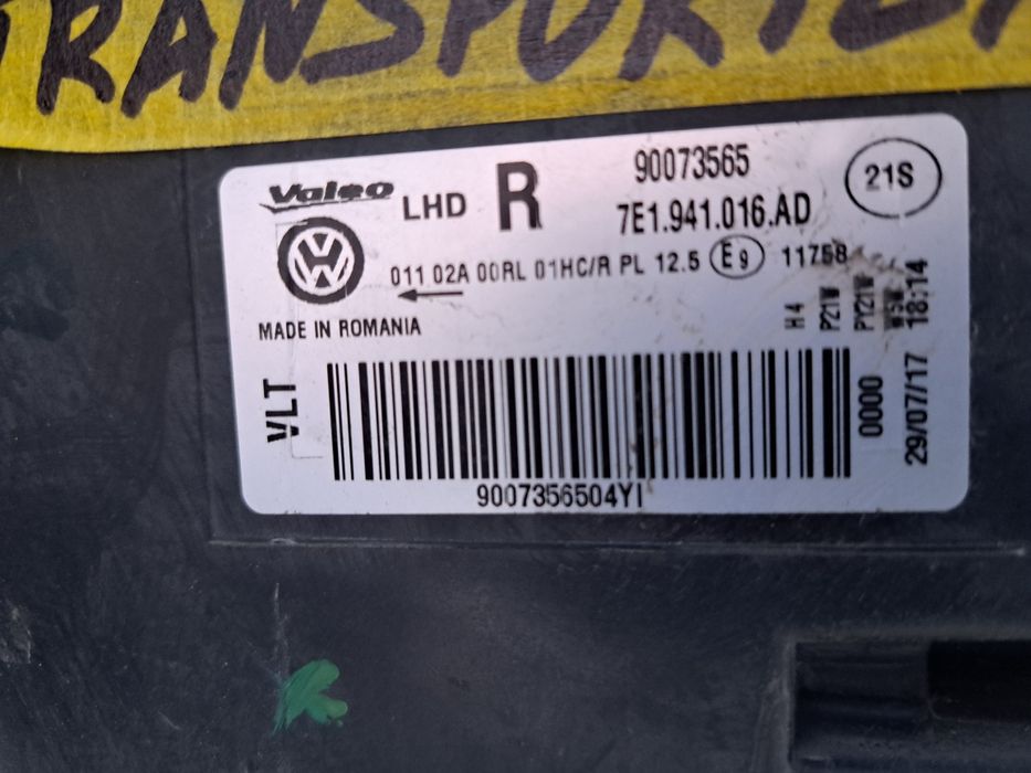 Десен фар VW T6 Transporter Фолксваген Транспортер фарове