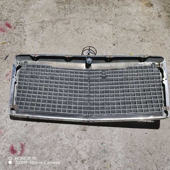 Мерседес 124 решетка сатылады ешка под ешка оргинал