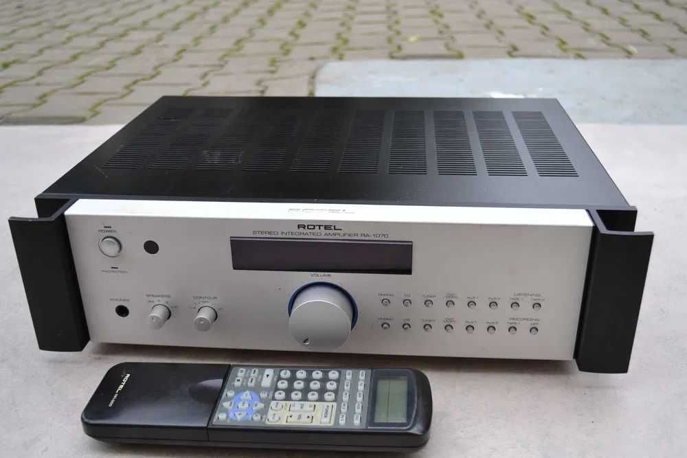 Amplificator Rotel RA 1070 cu Telecomanda