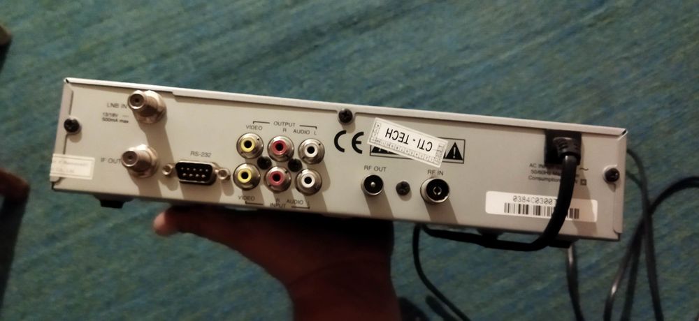 Продается тюнер Topfield