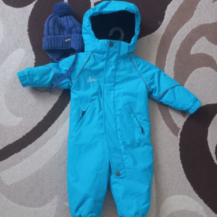 Срочно продам детский комбинезон