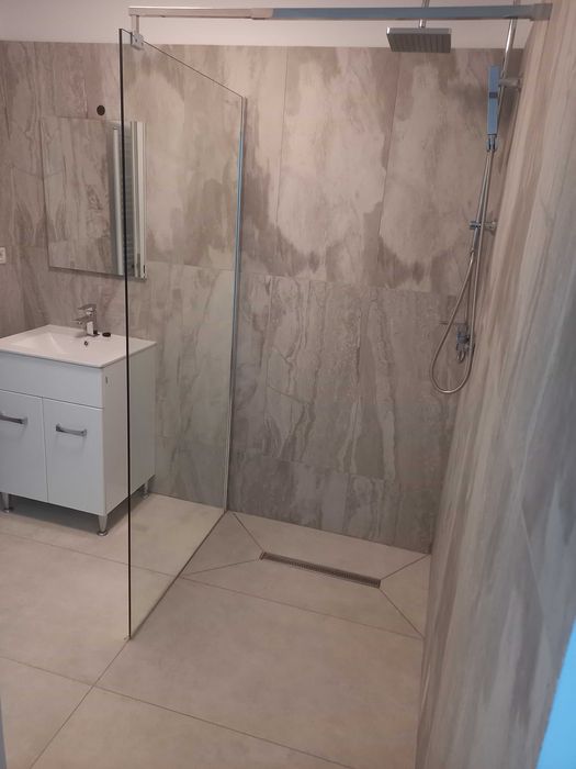 Vand / schimb  duplex la  cheie, Ghiroda,120 mp,3 dormitoare,4 bai ,