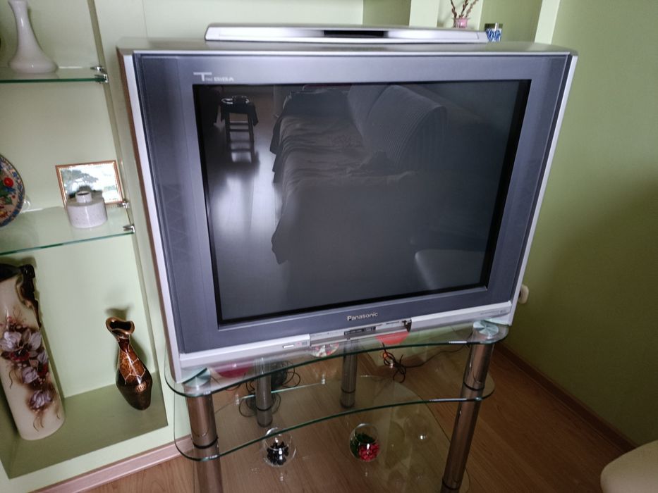 Телевизор Панасоник