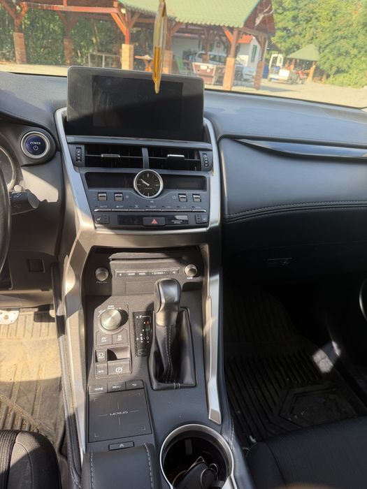 Lexus Nx300h 2020 Nu Fac schimb