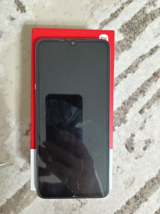 Продается телефон Redmi 13C