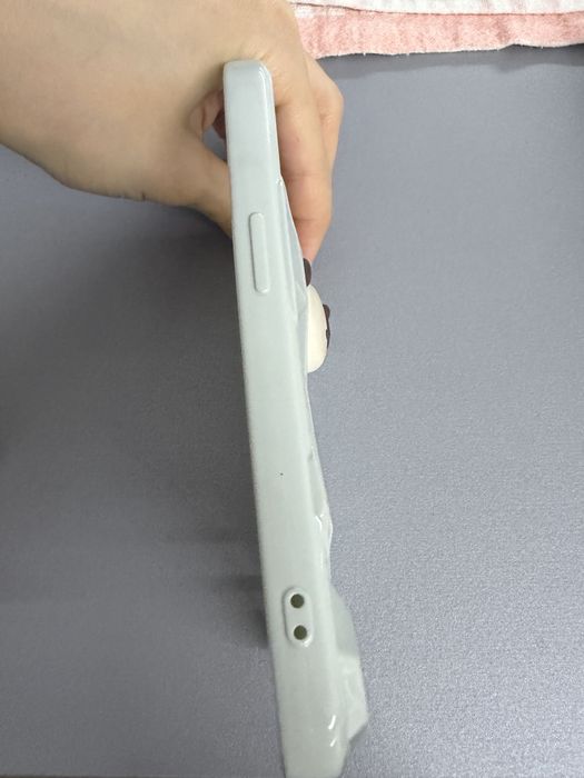 Продам чехол на айфон 14pro