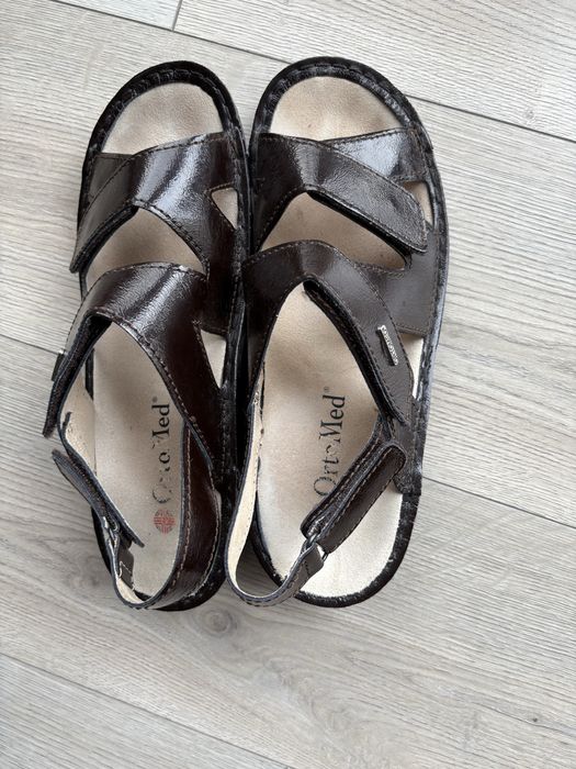 Sandale ortopedice de dama, din piele maro