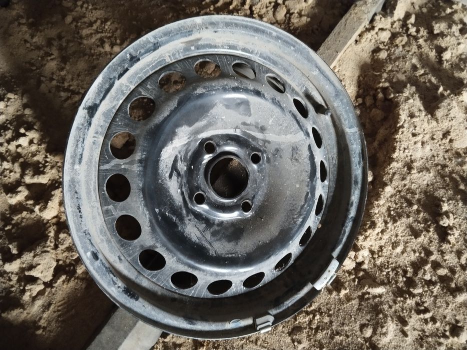 Диски на р15 новые