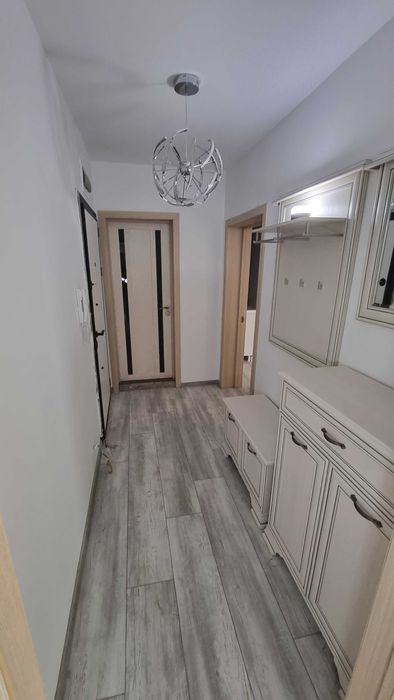 Продава се Двустаен апартамент в Бургас, Славейков - 70 кв.м за 1843 €/кв.м - Снимка #5