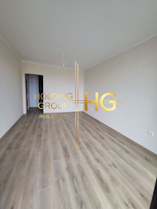 Продава се Тристаен апартамент в Варна, Цветен квартал - 92 кв.м за 1511 €/кв.м - Снимка #3