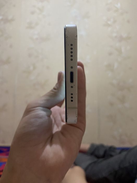 Айфон 13 белый цвет