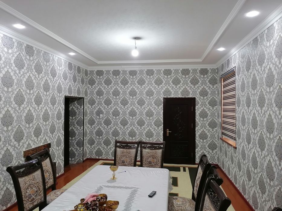 Туман марказида яшаш учун барча кулайликларга эга тайёр ховли