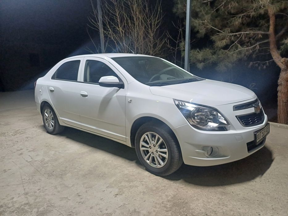 Yangi moshin olgan odam baraka topadi