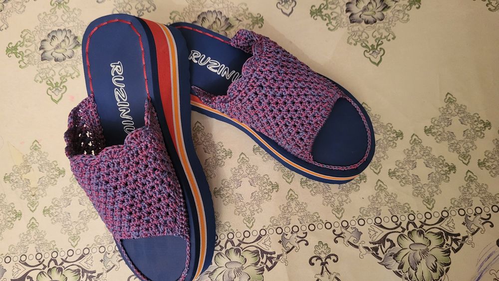 Домашние тапочки ручной работы