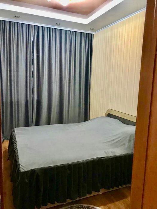 2 комнатную 13 000 Центр