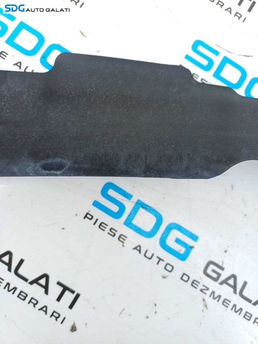 Deflector Central Aer Radiatoare Volkswagen Passat B6 2005 - 2010 Cod 3C0121330 [GB0457]