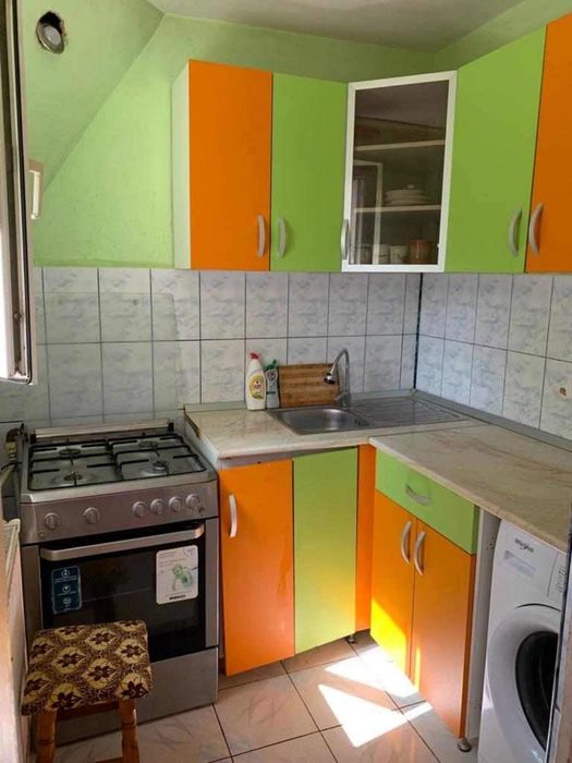 Vand apartament 2 camere