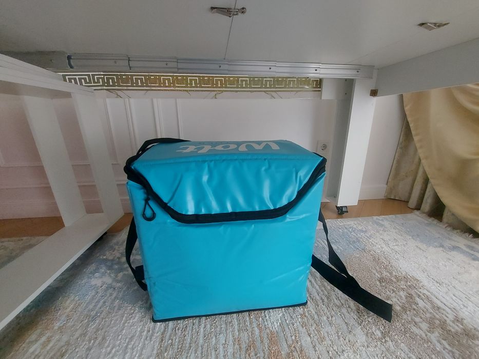 Продам сумки Wolt