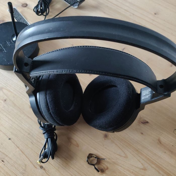 Casti audio Sony MDR-RF810R-wireless-