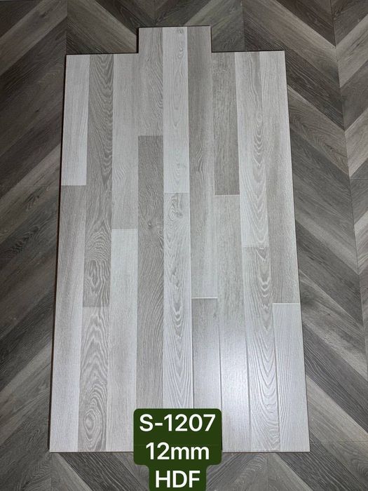 Ламинат таркет плинтус