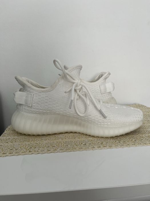 yeezy 350 albi ca noi marimea 40