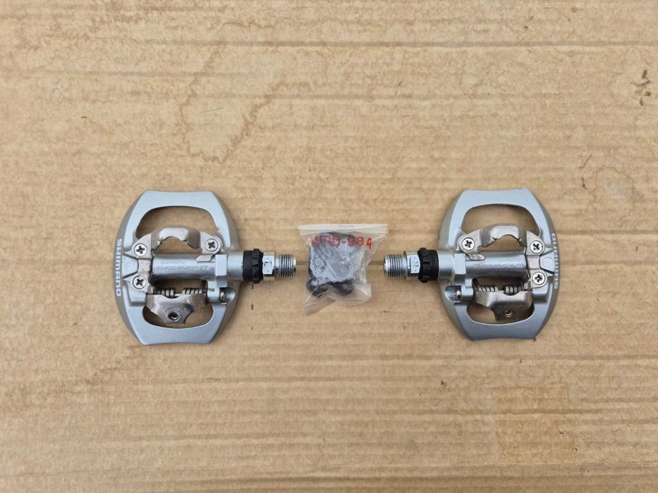 Pedale Shimano SPD A530 si PD-M324, inclusiv placute noi