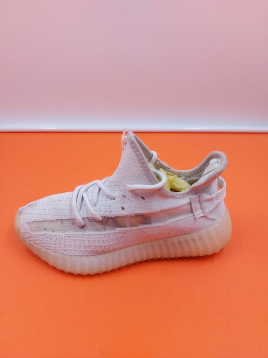 Adidas Yeezy Оригинални маратонки