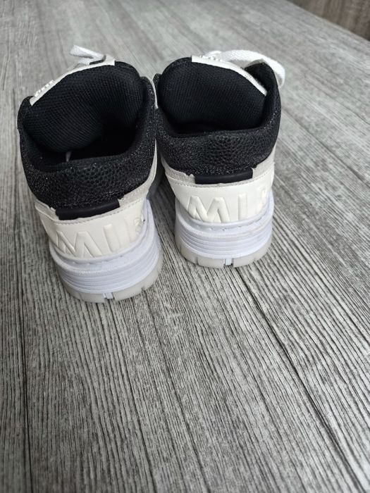 Adidași băiat,33 ,Noi