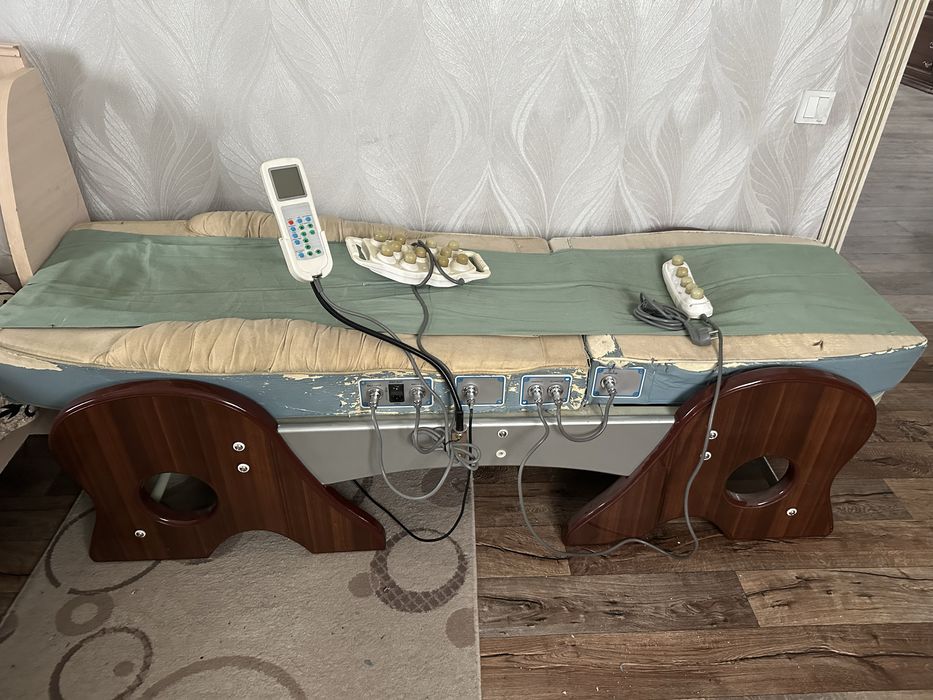 Продам масажную кровать