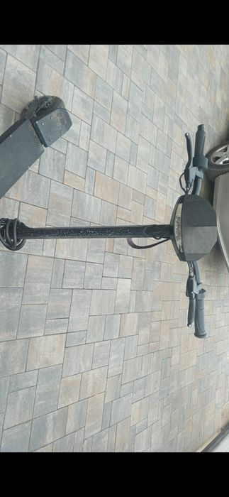 Trotineta kukirin G2