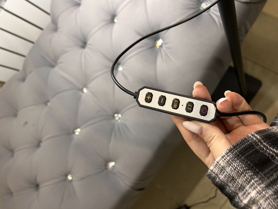 Продам анатомическую кушетку