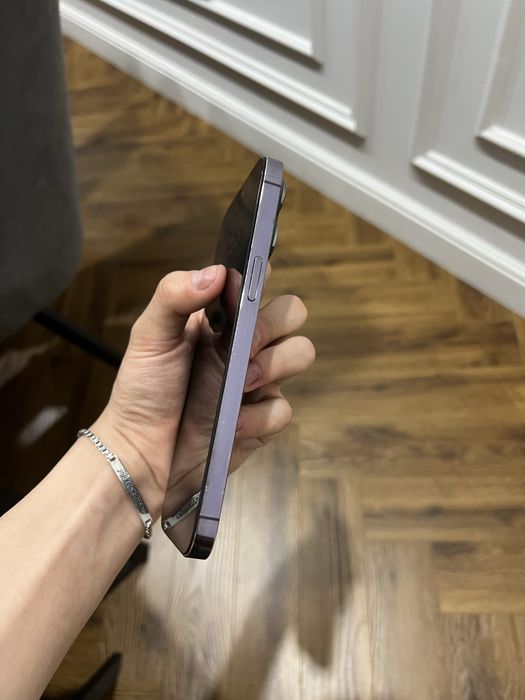 Продам айфон 14 про макс 256гб