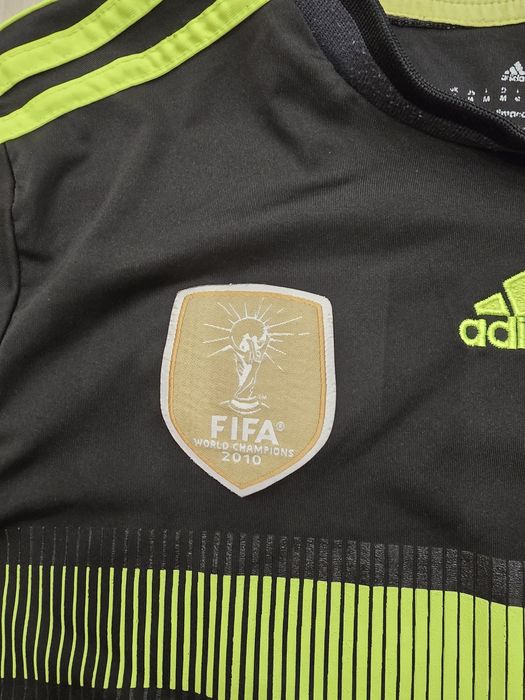 Тениска на испанския национал/Диего Коща