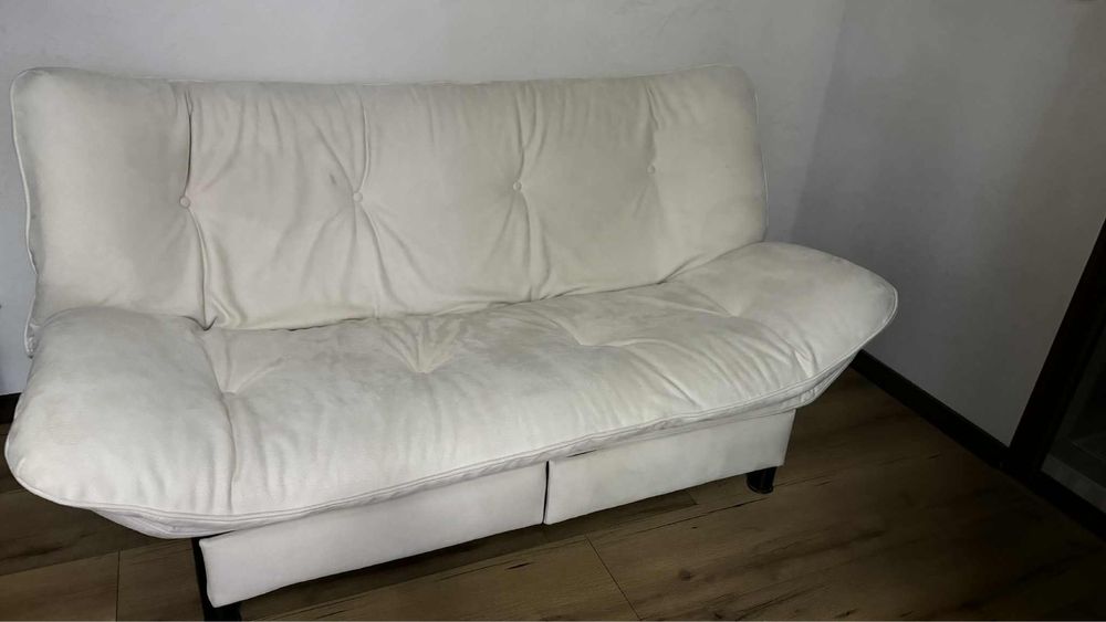 Разтегателен Диван