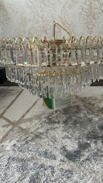 Люстра хрустальная