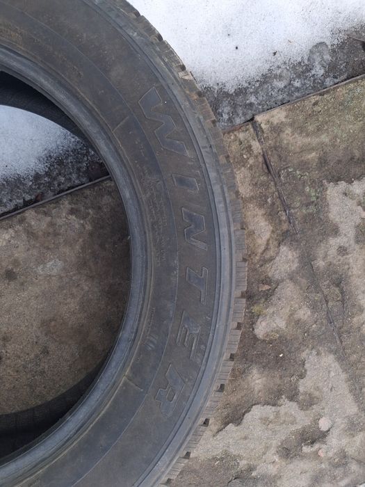 Резина. 275х55х20.