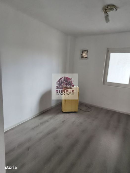 Apartament 4 camere, 77 mp, 2 balcoane, etaj 3 – Topolniței
