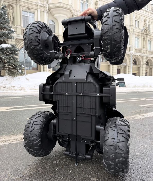 Астана детский трактор с крышей