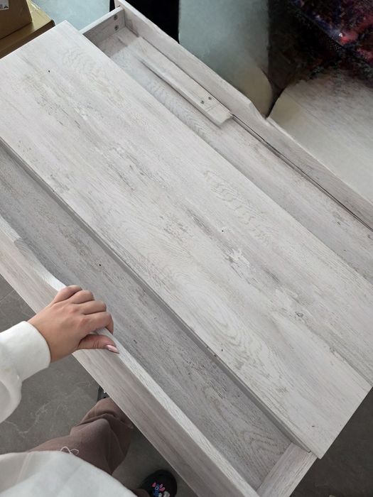 Birou cu sertar, stare buna.