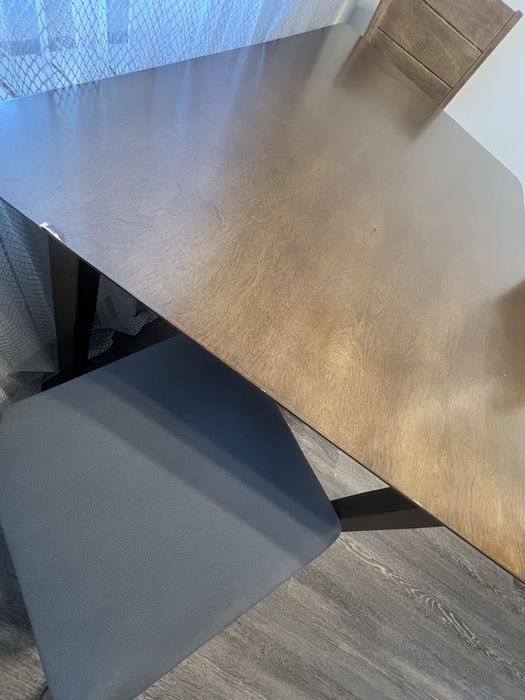 Продам стол со стульями