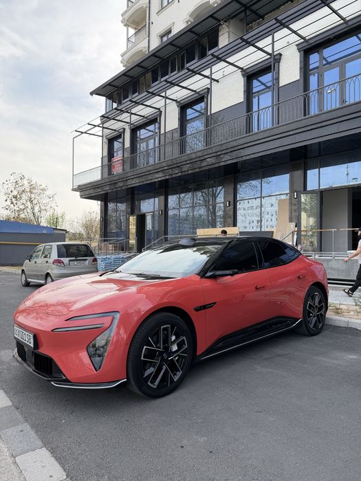 Avatr 06 dual motor 2025