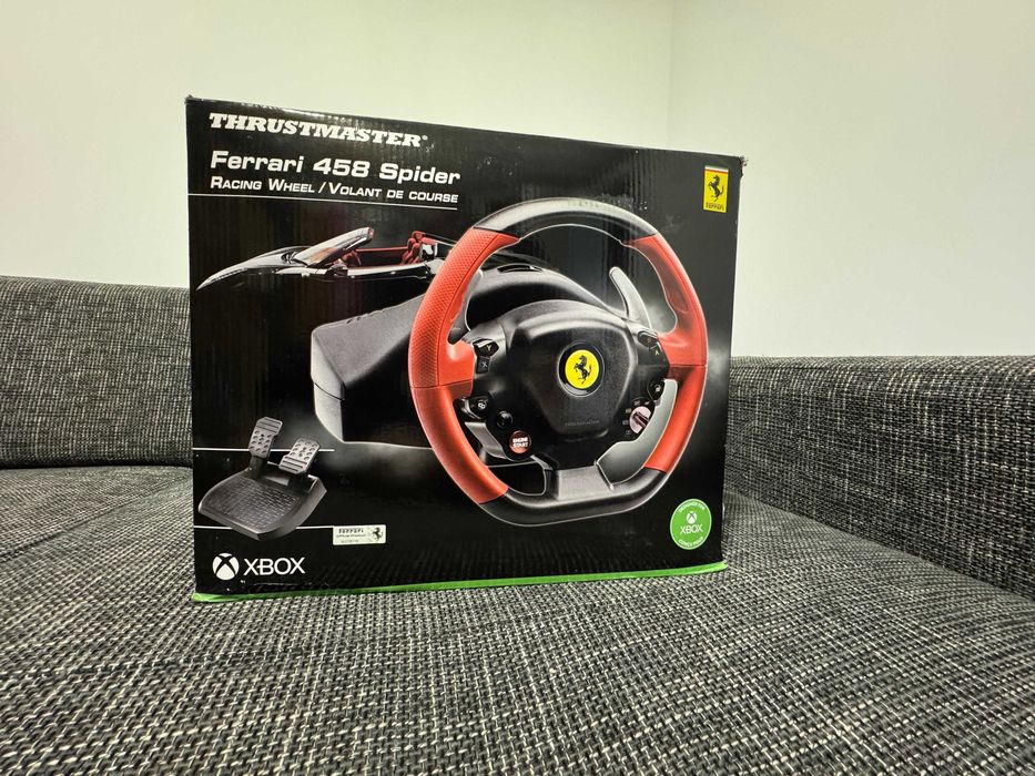 Volan Thrustmaster FERRARI 458 SPIDER   XBOX ONE / X / S /