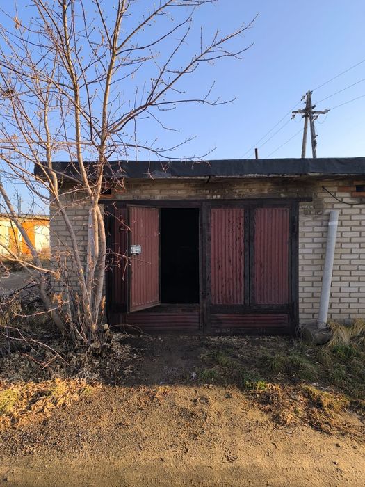 Сдам гараж 11 общество.